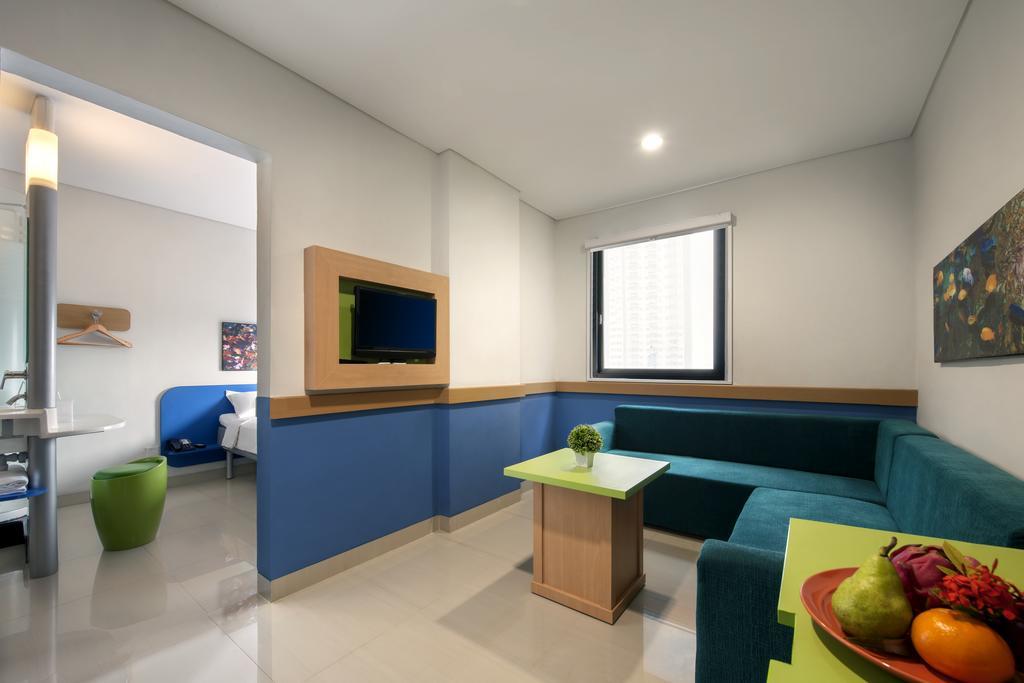 Ibis Budget Jakarta Daan Mogot Buitenkant foto